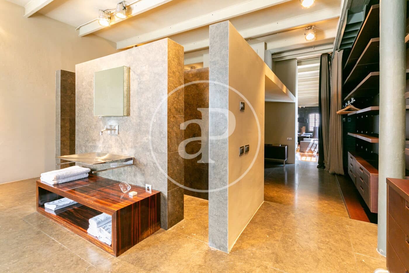 2 bedroom Apartment for rent in Barcelona city - € 7,500 (Ref: 9091843)