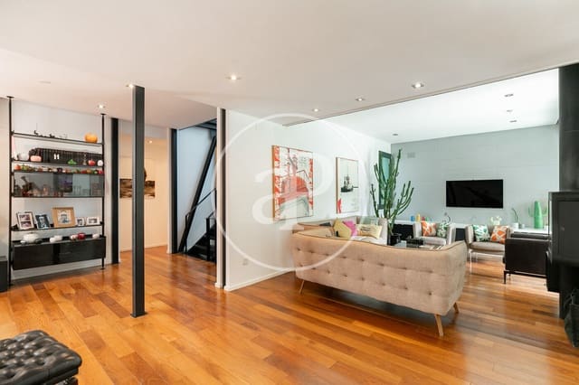 6 bedroom Villa for sale in Vallvidrera, El Tibidabo i Les Planes, Barcelona city with pool - € 1,650,000 (Ref: 9091849)