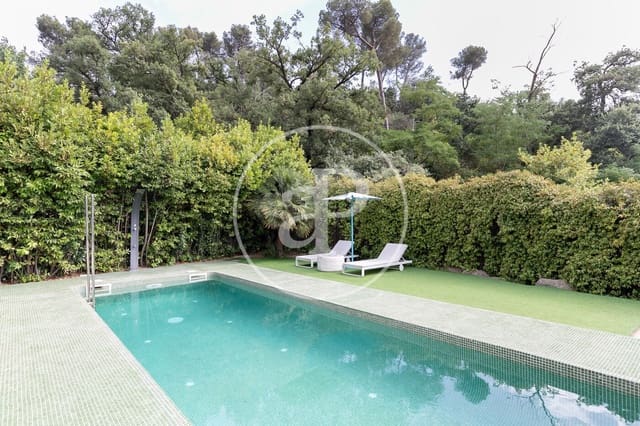 6 bedroom Villa for sale in Vallvidrera, El Tibidabo i Les Planes, Barcelona city with pool - € 1,650,000 (Ref: 9091849)