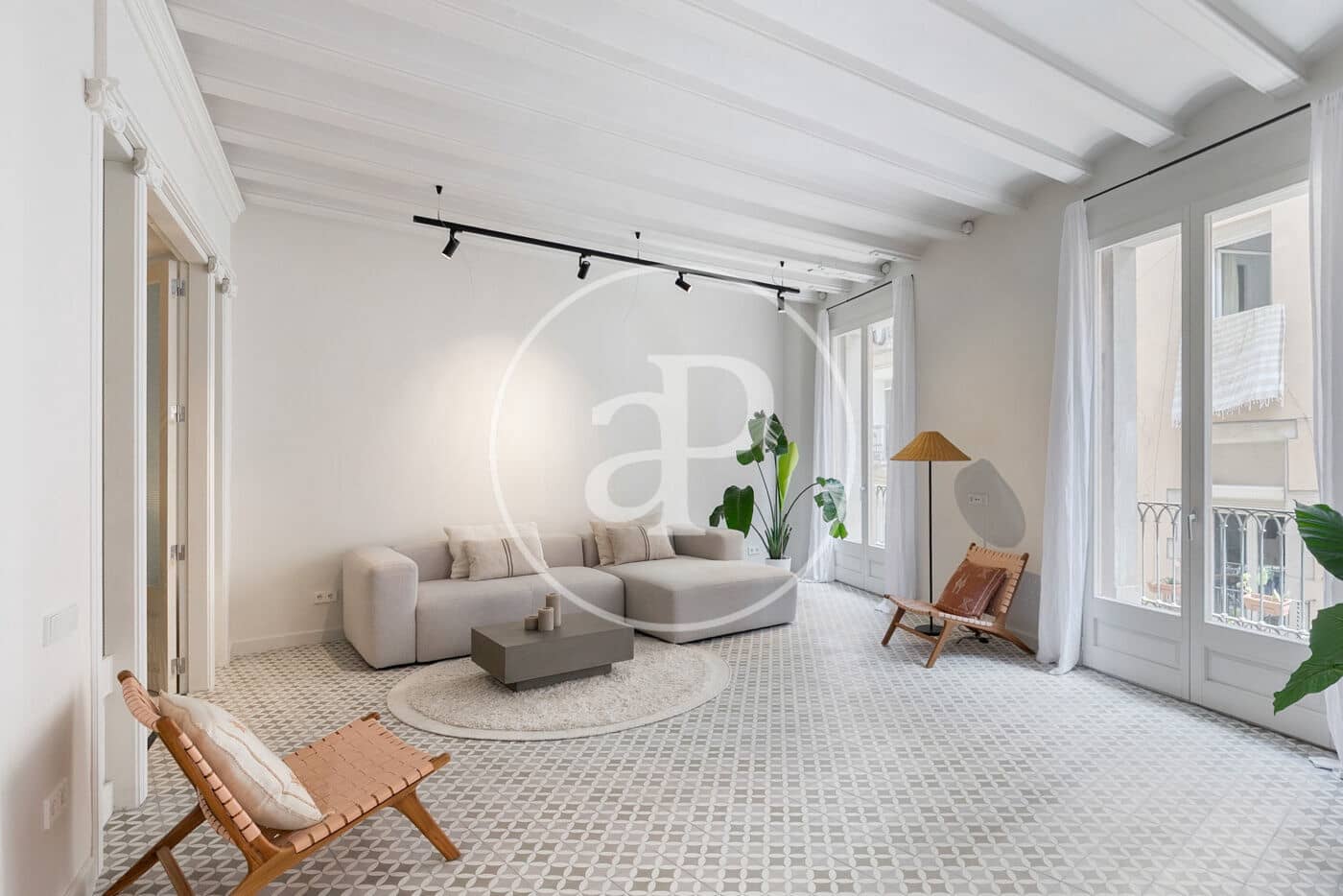 2 soveværelse Lejlighed til salg i Barcelona by - € 645.000 (Ref: 9091853)