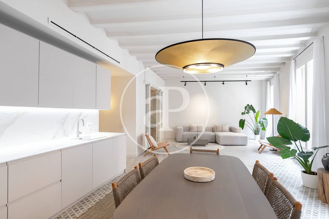 2 soveværelse Lejlighed til salg i Barcelona by - € 645.000 (Ref: 9091853)