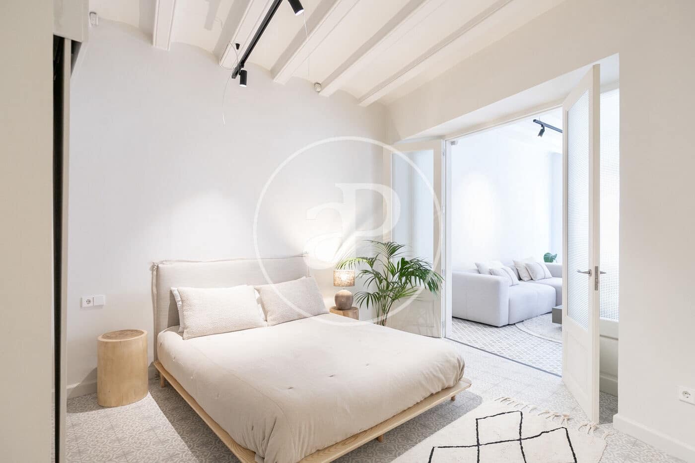 2 soveværelse Lejlighed til salg i Barcelona by - € 645.000 (Ref: 9091853)