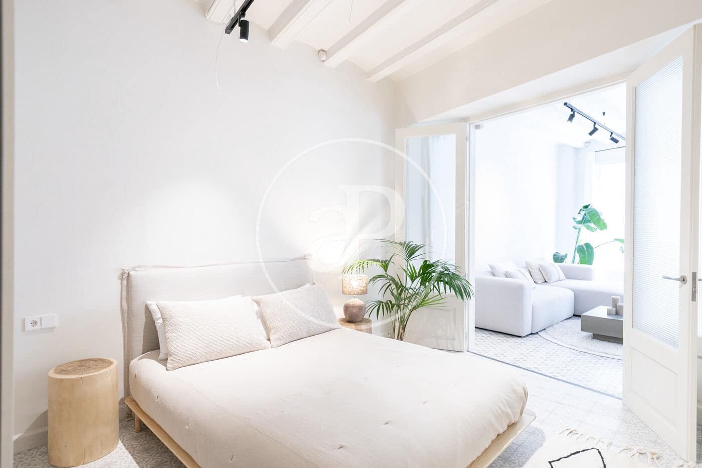 2 soveværelse Lejlighed til salg i Barcelona by - € 645.000 (Ref: 9091853)