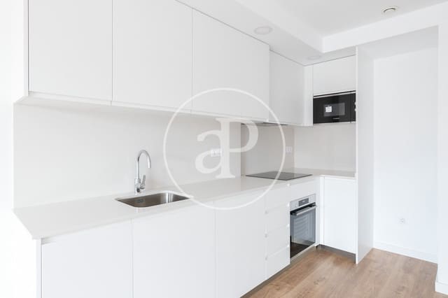 3 soverom Leilighet til salgs i L'Hospitalet de Llobregat - € 384 000 (Ref: 9095479)
