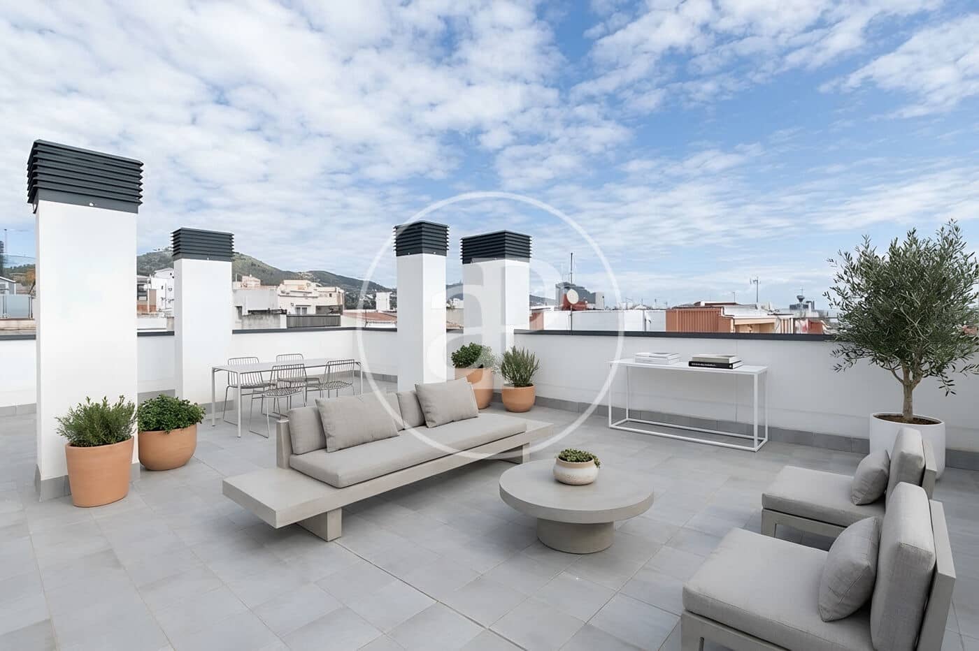 3 soverom Leilighet til salgs i L'Hospitalet de Llobregat - € 384 000 (Ref: 9095479)