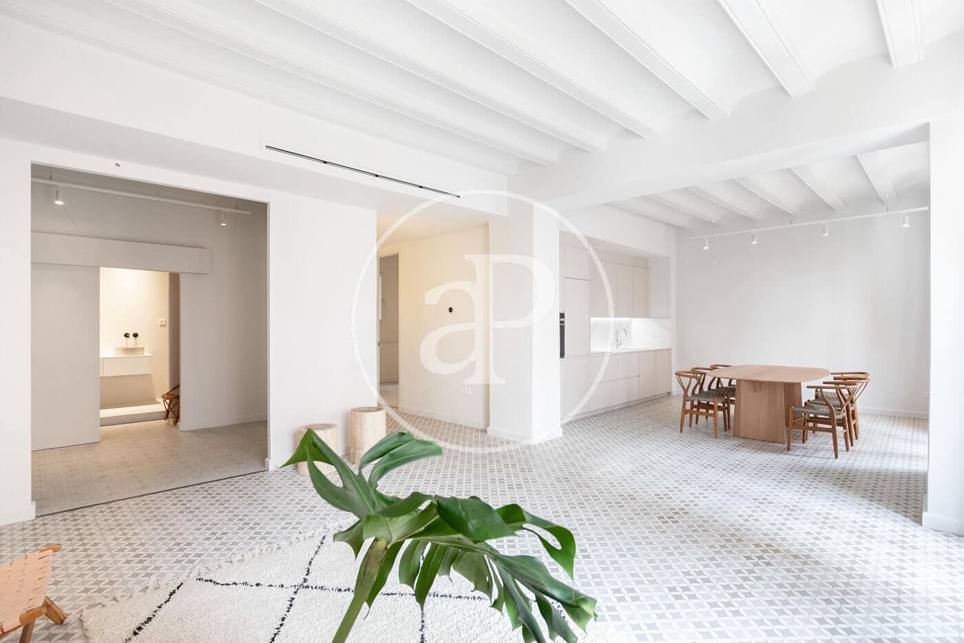 3 slaapkamer Appartement te koop in Barcelona stad - € 745.000 (Ref: 9095480)