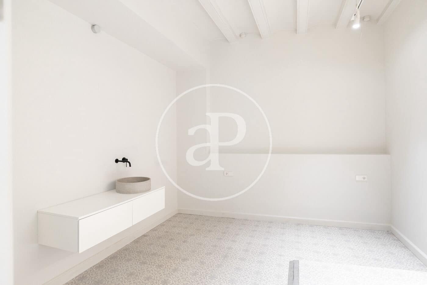 3 slaapkamer Appartement te koop in Barcelona stad - € 745.000 (Ref: 9095480)