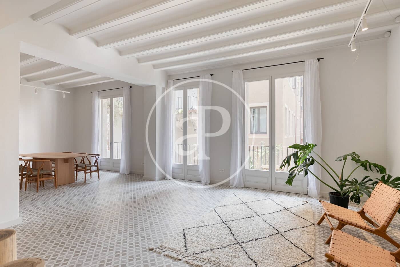 3 slaapkamer Appartement te koop in Barcelona stad - € 745.000 (Ref: 9095480)