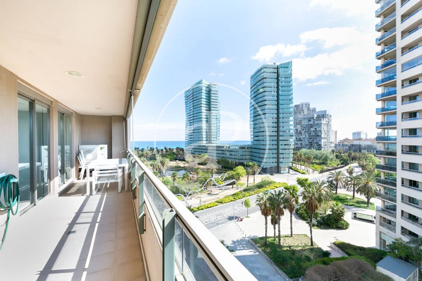 2 soveværelse Lejlighed til leje i Barcelona by med swimmingpool - € 2.302 (Ref: 9099320)