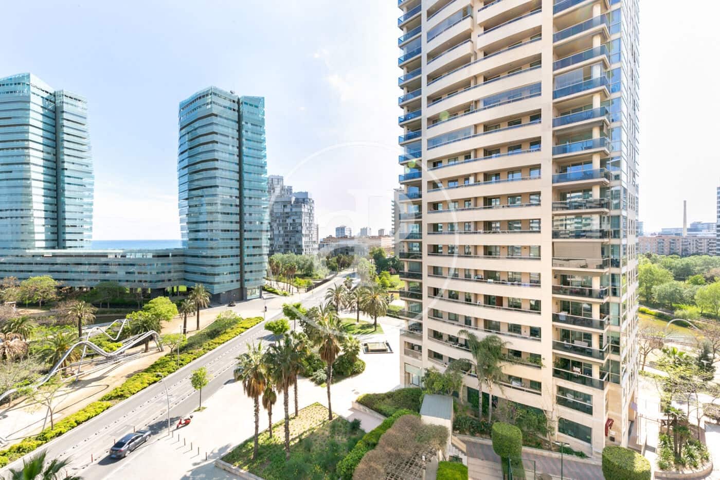 2 soveværelse Lejlighed til leje i Barcelona by med swimmingpool - € 2.302 (Ref: 9099320)