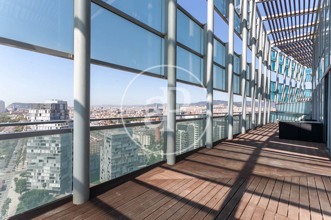 Penthouse de 3 chambres à louer à Barcelone ville avec piscine garage - 10 000 € (Ref: 9099323)