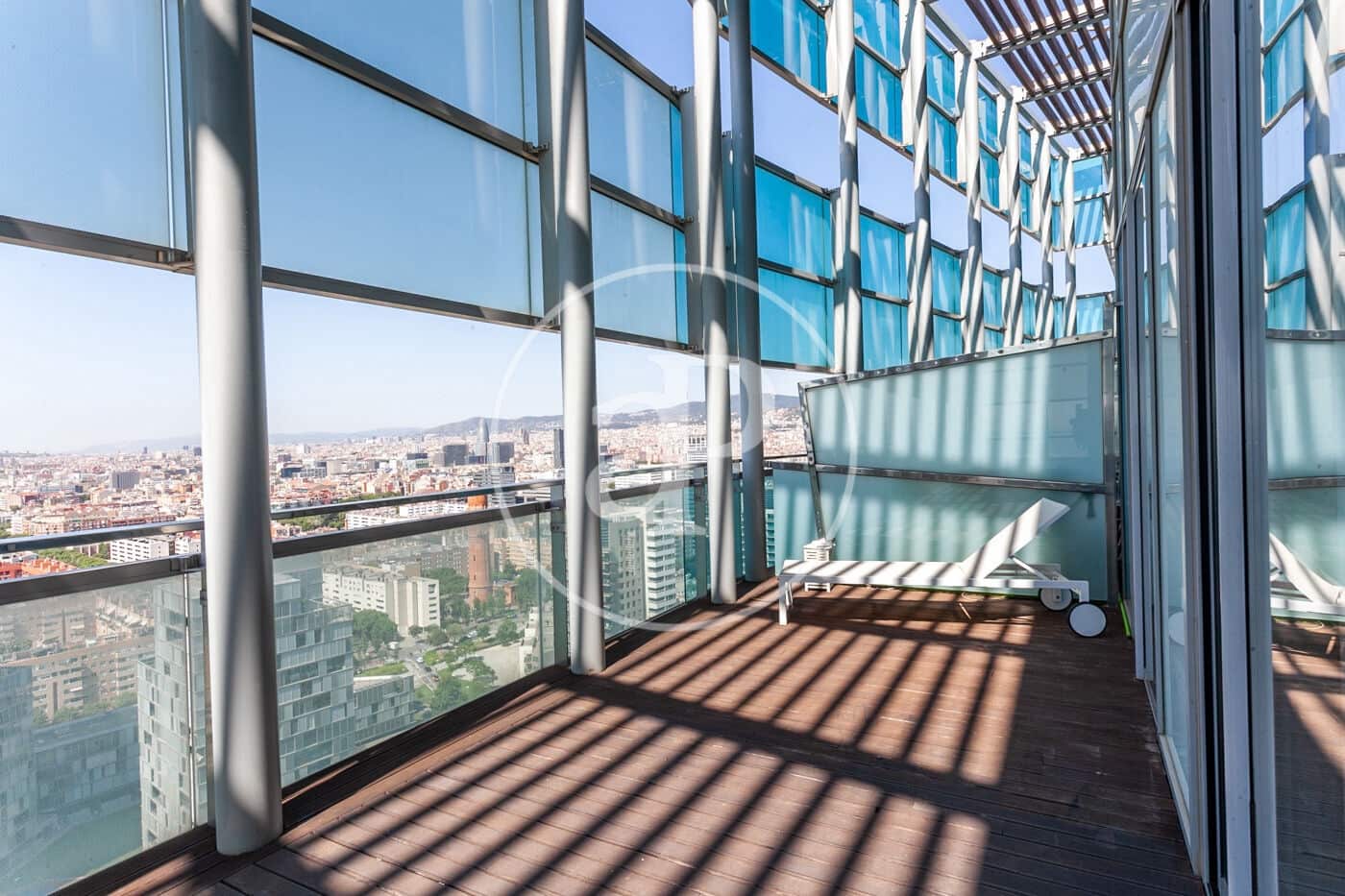 Penthouse de 3 chambres à louer à Barcelone ville avec piscine garage - 10 000 € (Ref: 9099323)