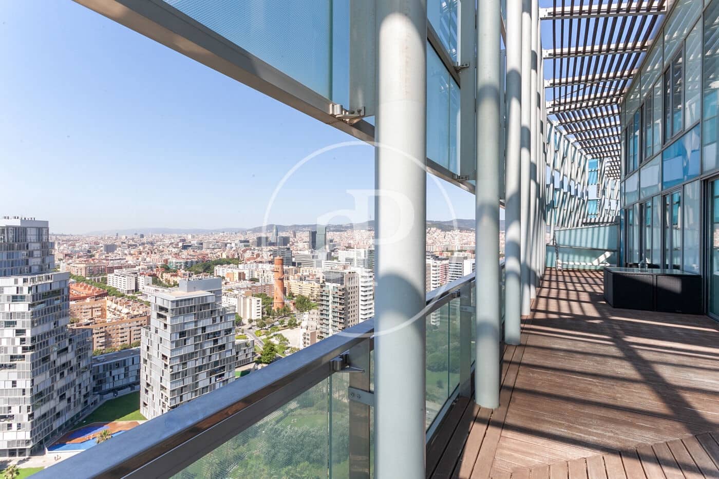 Penthouse de 3 chambres à louer à Barcelone ville avec piscine garage - 10 000 € (Ref: 9099323)