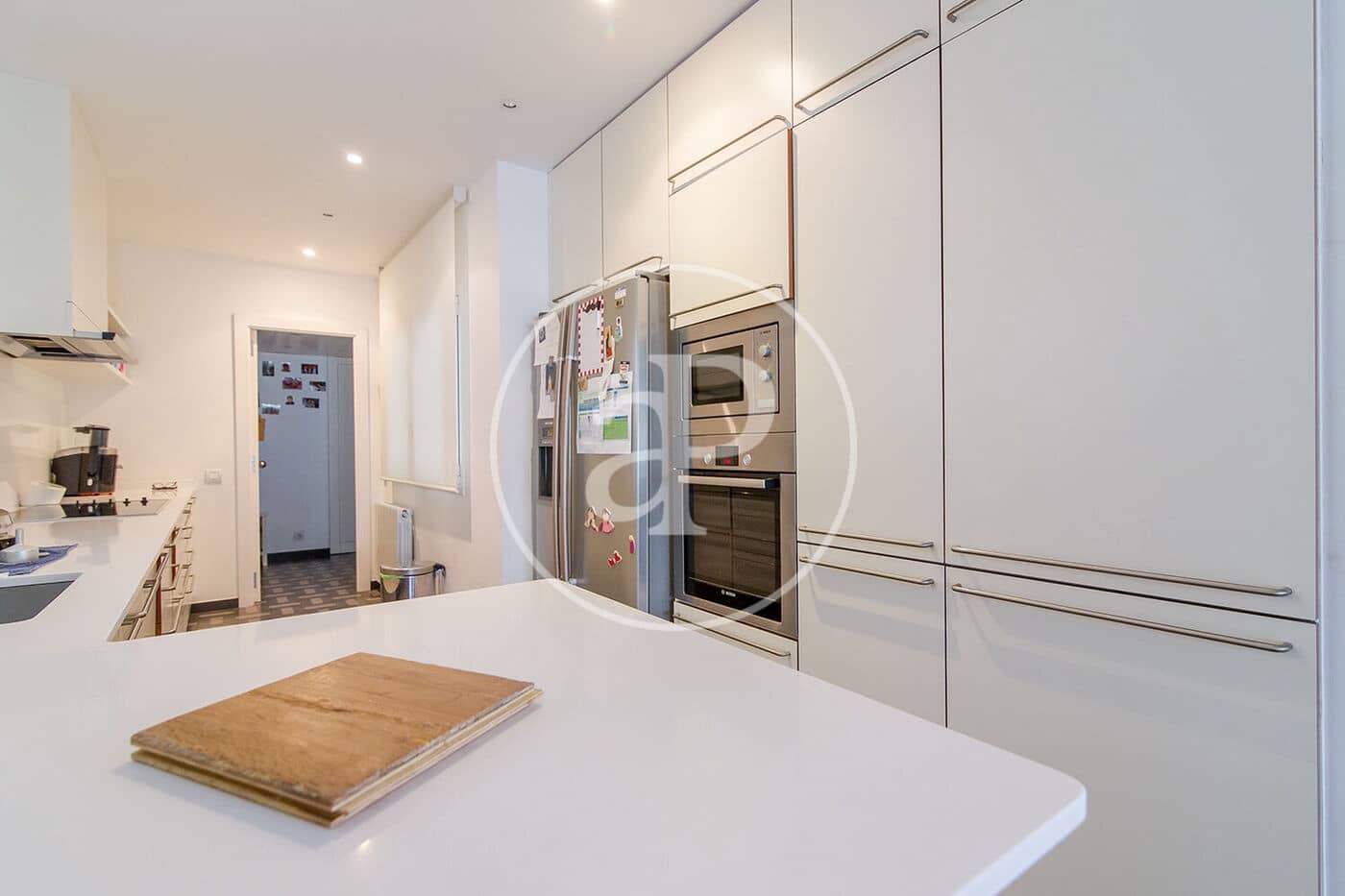 5 soverom Leilighet til leie i Barcelona by med garasje - € 7 500 (Ref: 9099324)