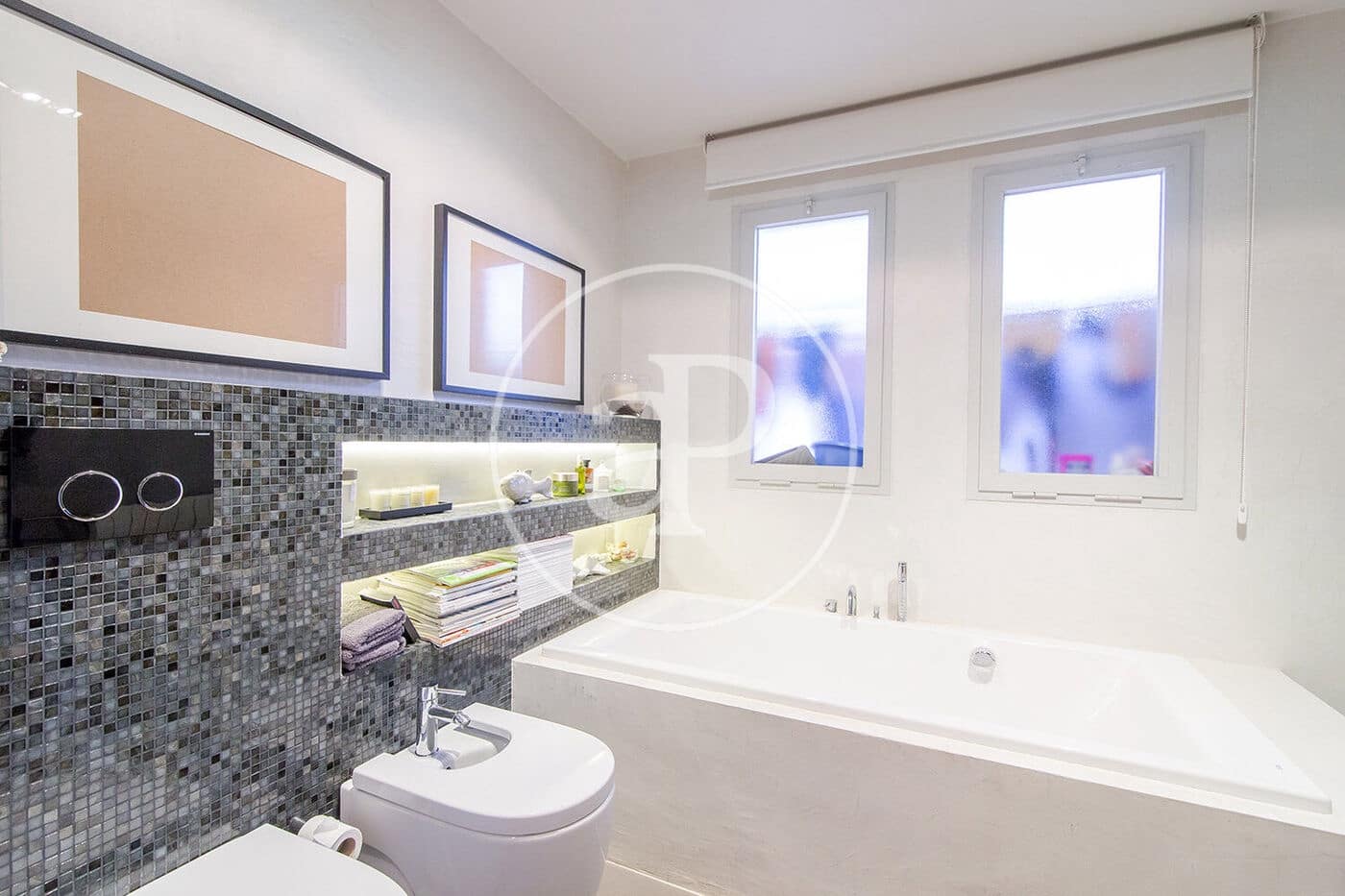 5 soverom Leilighet til leie i Barcelona by med garasje - € 7 500 (Ref: 9099324)