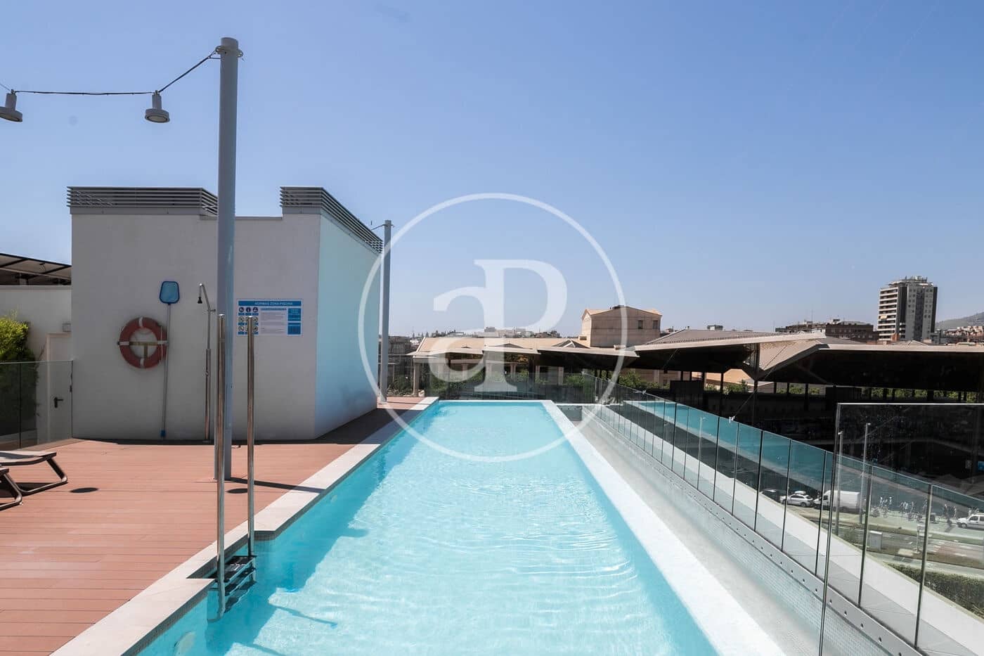 Appartement de 2 chambres à louer à Barcelone ville avec piscine - 2 700 € (Ref: 9100931)
