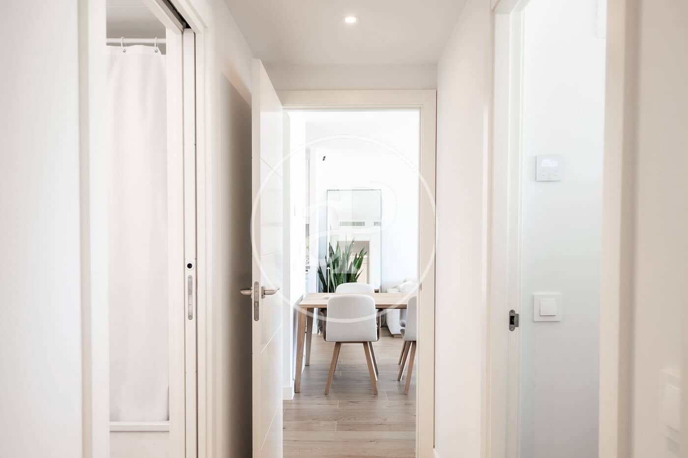 Appartement de 2 chambres à louer à Barcelone ville avec piscine - 2 700 € (Ref: 9100931)