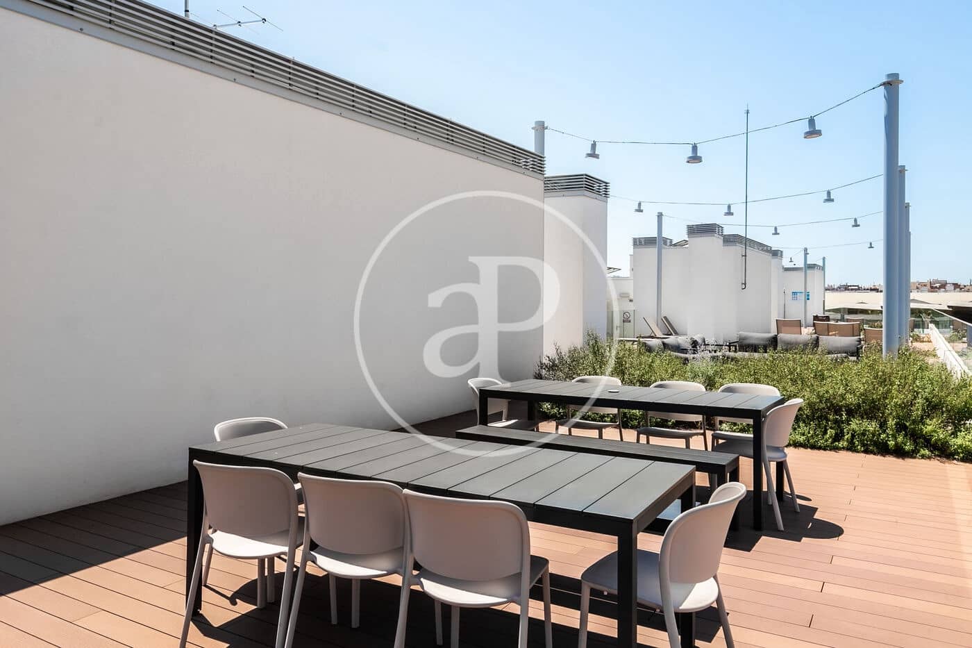 Appartement de 2 chambres à louer à Barcelone ville avec piscine - 2 700 € (Ref: 9100931)