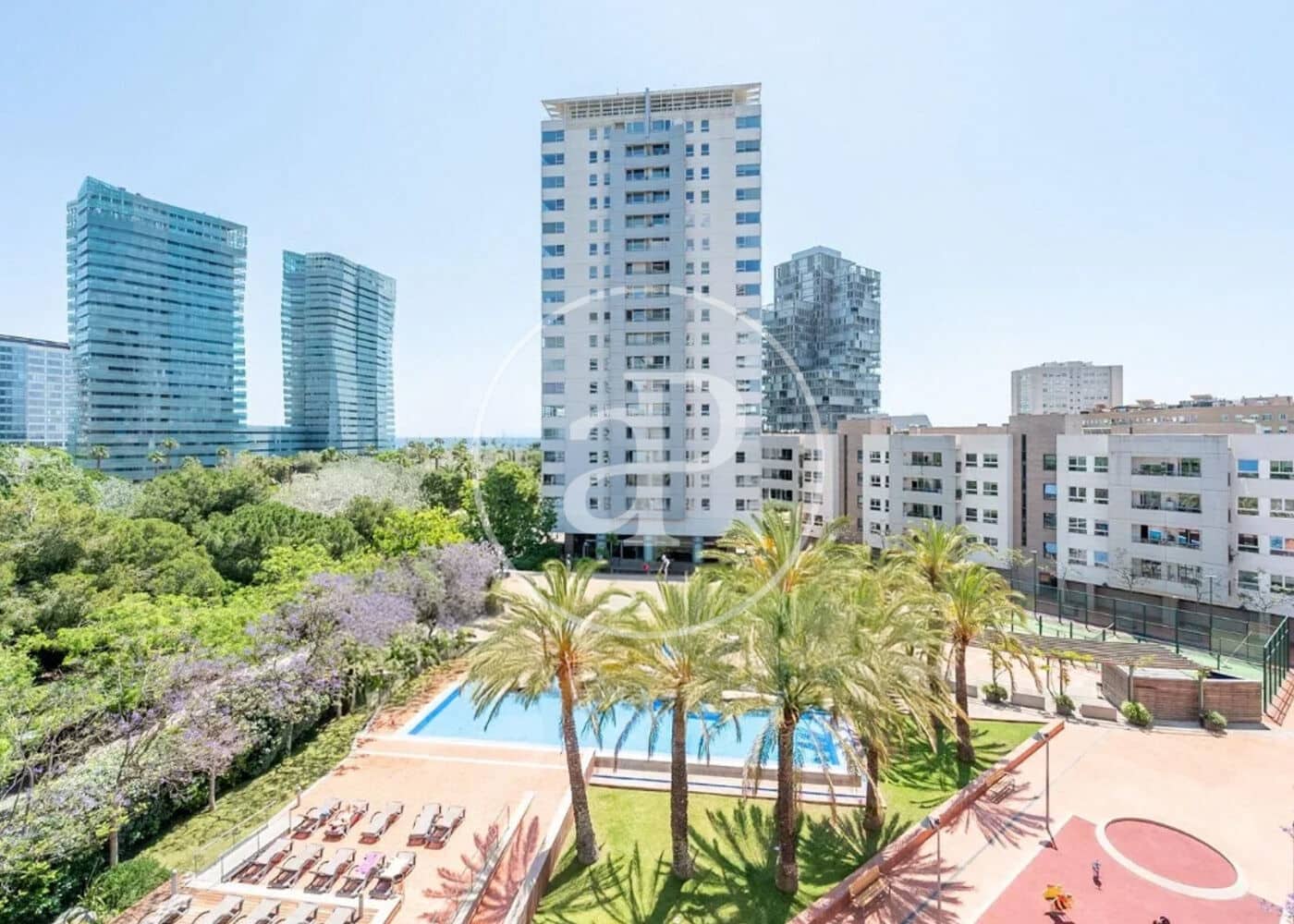 4 soveværelse Lejlighed til salg i Barcelona by med swimmingpool - € 1.250.000 (Ref: 9100932)