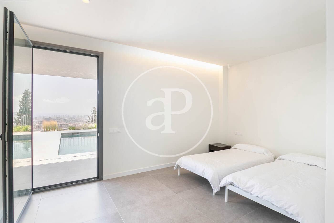 6 soveværelse Villa til salg i Barcelona by med swimmingpool - € 4.900.000 (Ref: 9100933)