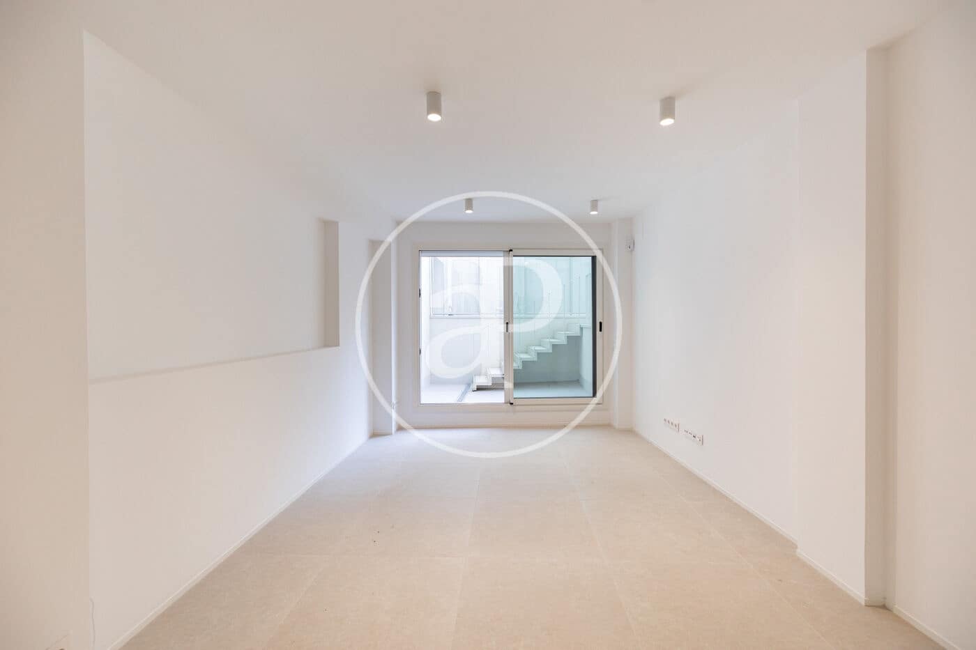 Leilighet til salgs i L'Hospitalet de Llobregat med svømmebasseng garasje - € 475 000 (Ref: 9103103)