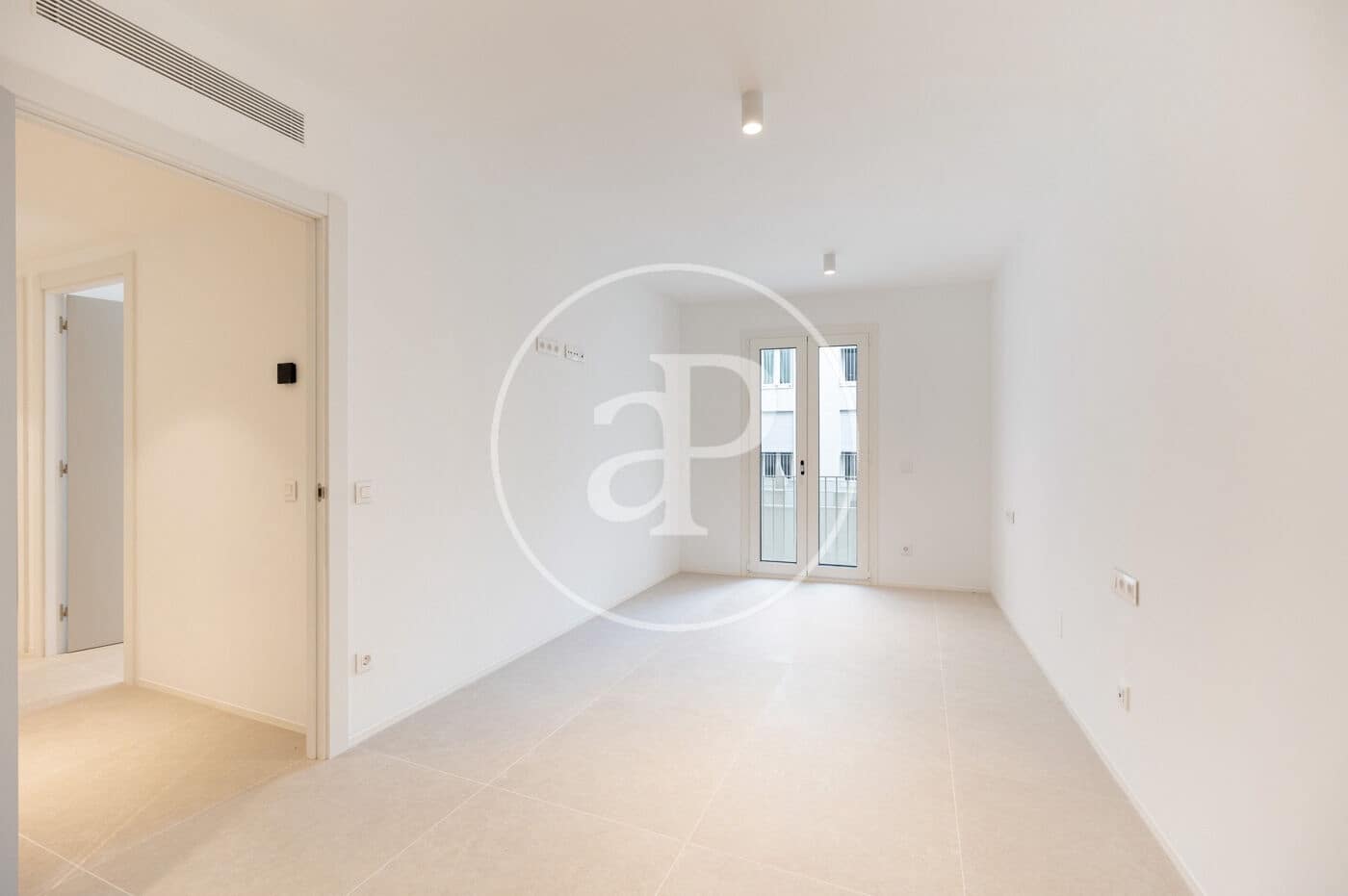 Leilighet til salgs i L'Hospitalet de Llobregat med svømmebasseng garasje - € 475 000 (Ref: 9103103)