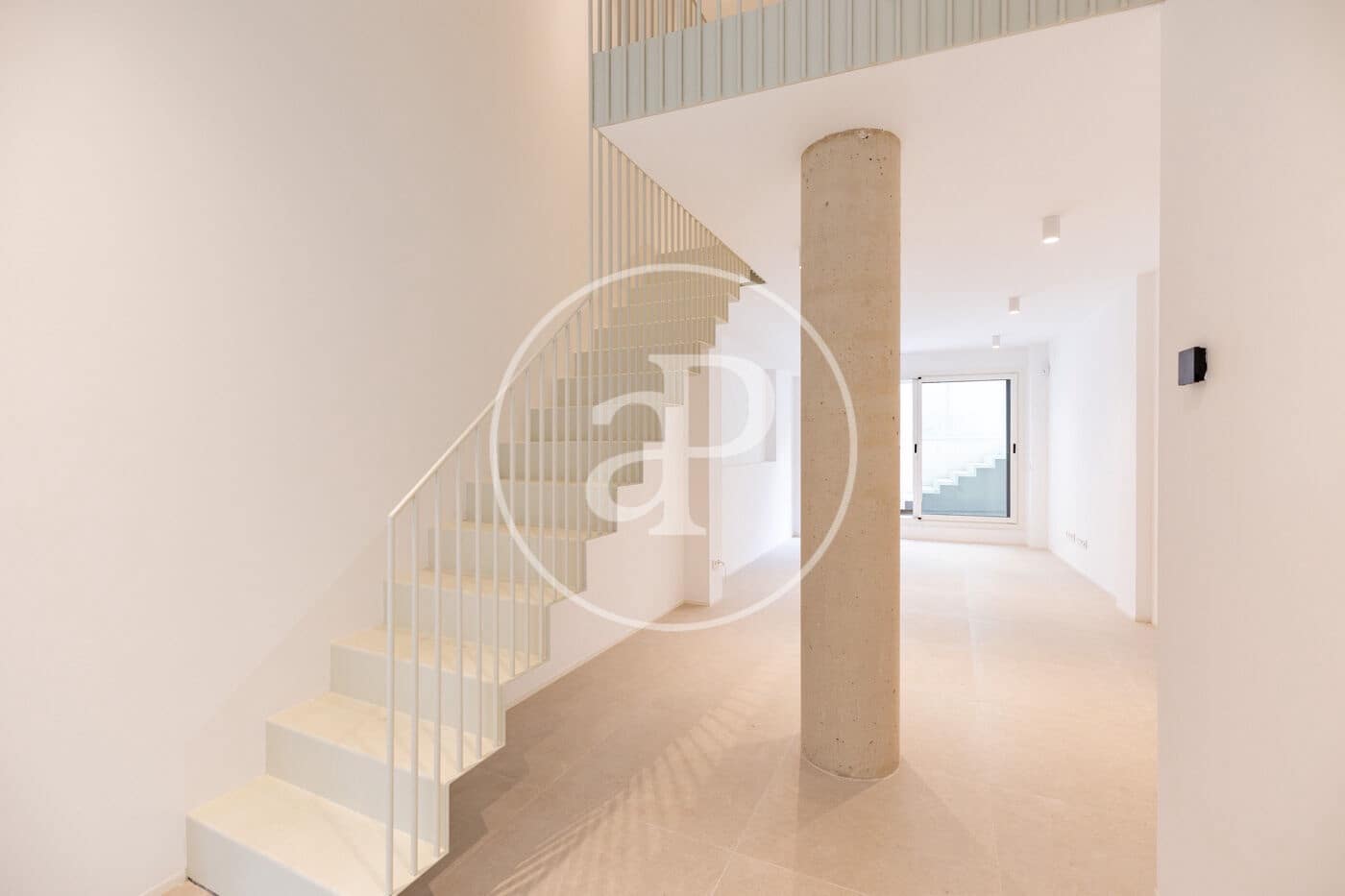 Leilighet til salgs i L'Hospitalet de Llobregat med svømmebasseng garasje - € 475 000 (Ref: 9103103)