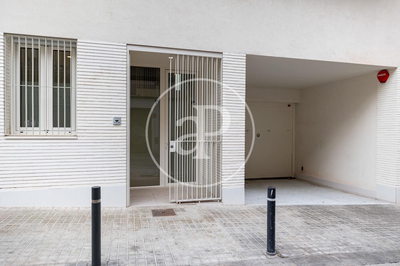 Leilighet til salgs i L'Hospitalet de Llobregat med svømmebasseng garasje - € 475 000 (Ref: 9103103)