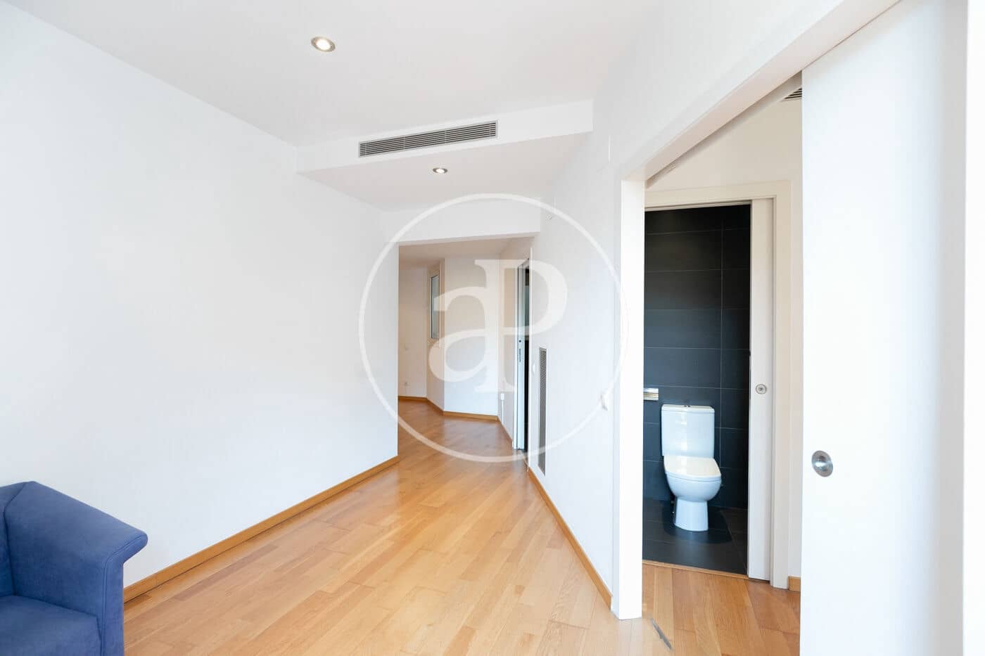 2 slaapkamer Appartement te koop in Barcelona stad - € 540.000 (Ref: 9103110)