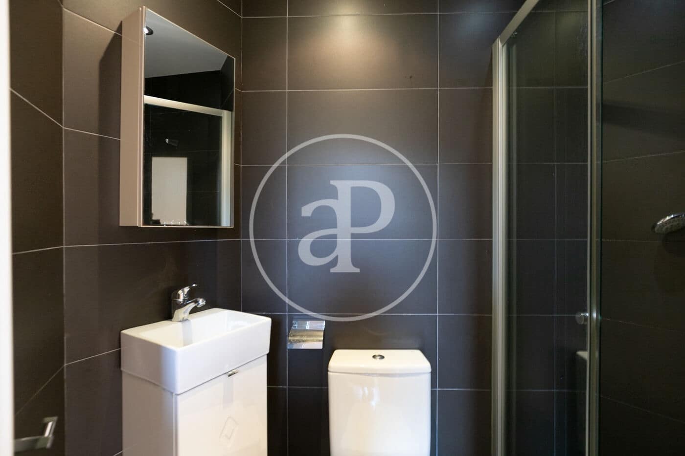 2 slaapkamer Appartement te koop in Barcelona stad - € 540.000 (Ref: 9103110)