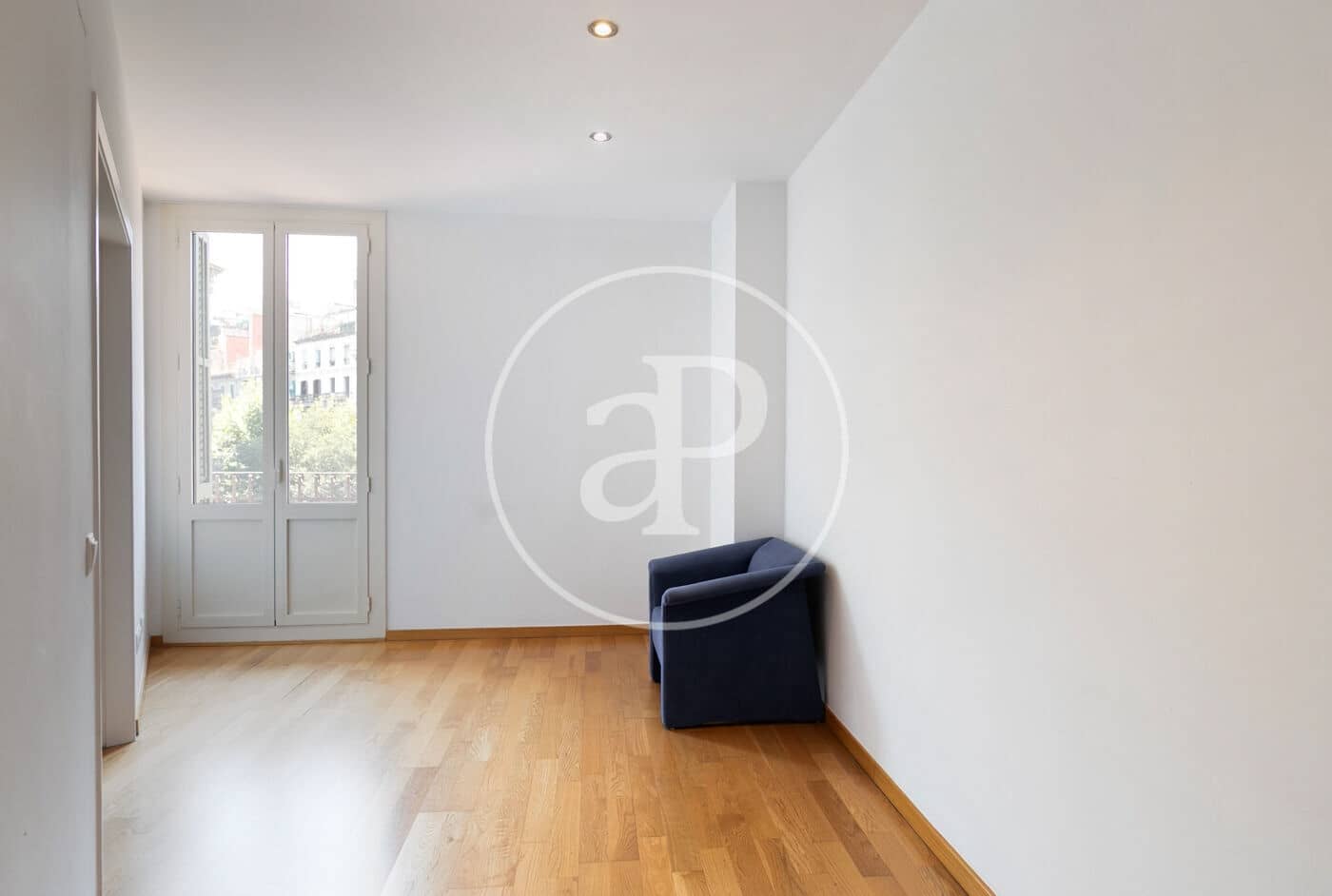 2 slaapkamer Appartement te koop in Barcelona stad - € 540.000 (Ref: 9103110)