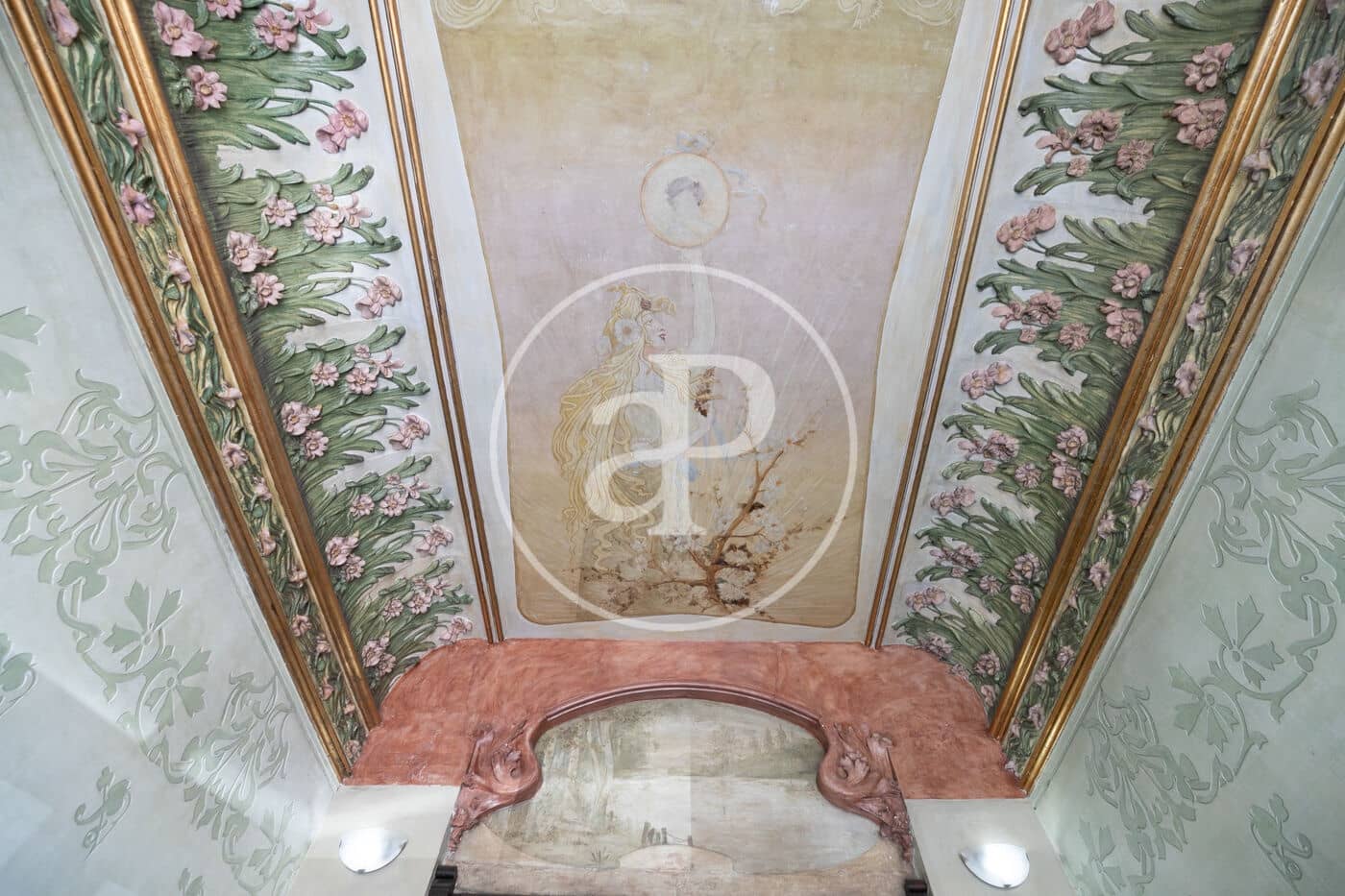 2 slaapkamer Appartement te koop in Barcelona stad - € 540.000 (Ref: 9103110)