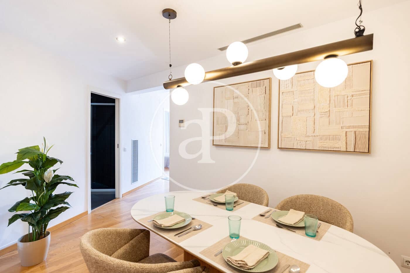 2 sypialnia Apartament na sprzedaż w Miasto Barcelona - 525 000 € (Ref: 9103110)