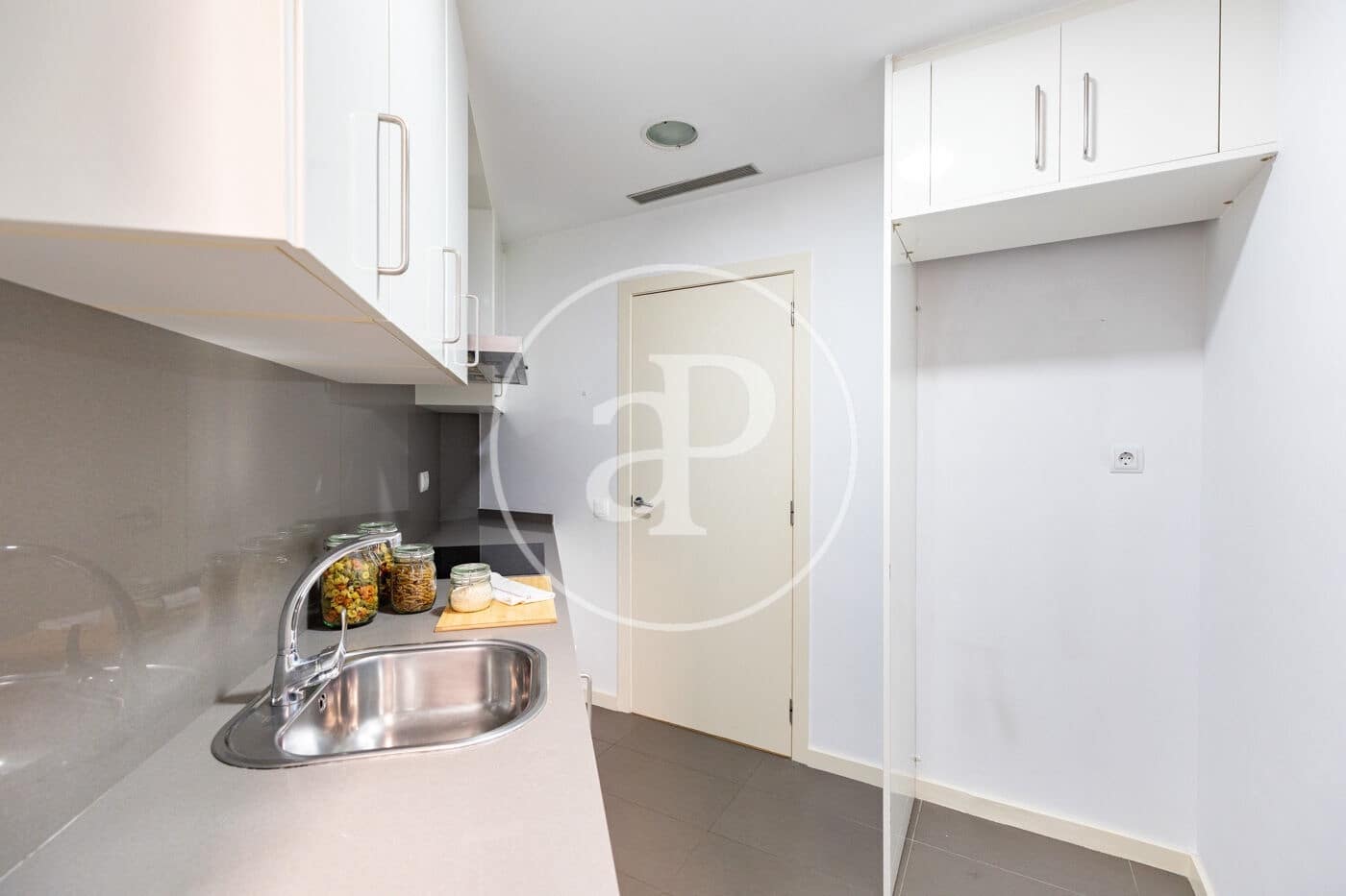 2 sypialnia Apartament na sprzedaż w Miasto Barcelona - 525 000 € (Ref: 9103110)