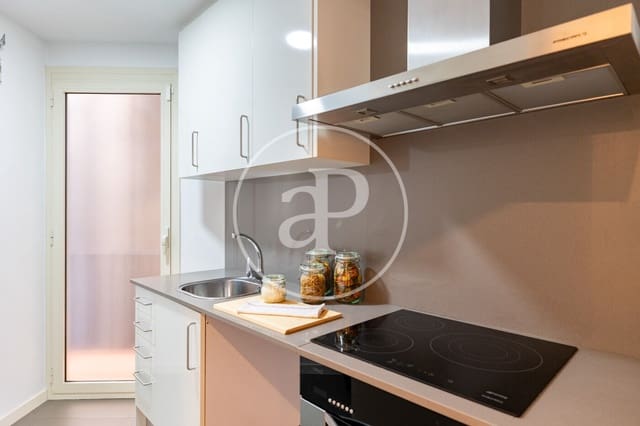 2 slaapkamer Appartement te koop in L'Antiga Esquerra de L'Eixample, Barcelona stad - € 525.000 (Ref: 9103110)