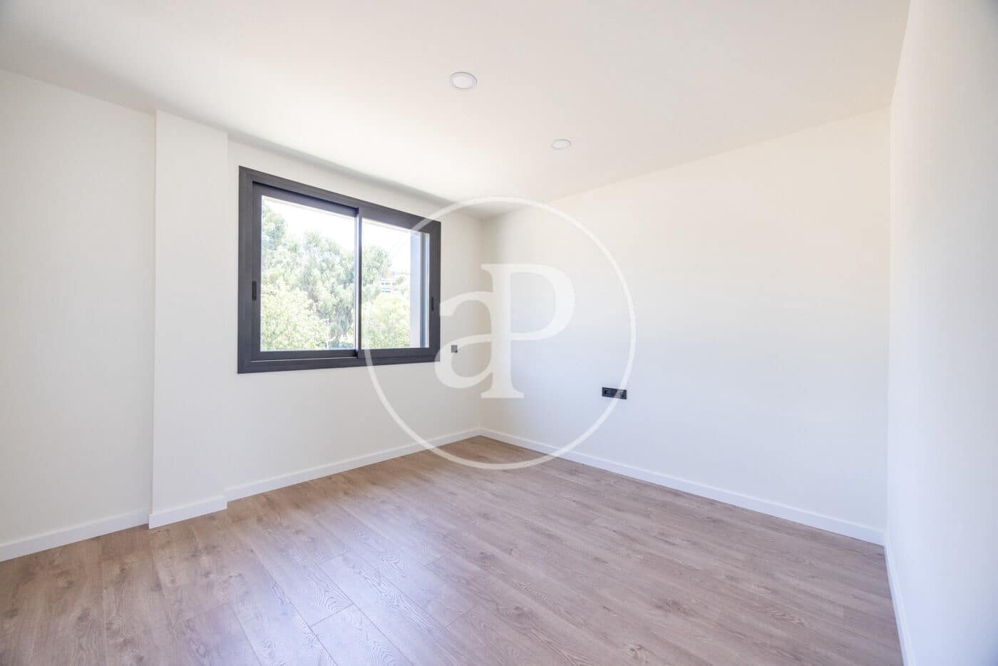 4 sovrum Villa till salu i Teia med pool - 1 100 000 € (Ref: 9103112)