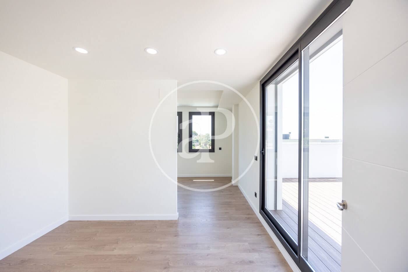 4 sovrum Villa till salu i Teia med pool - 1 100 000 € (Ref: 9103112)