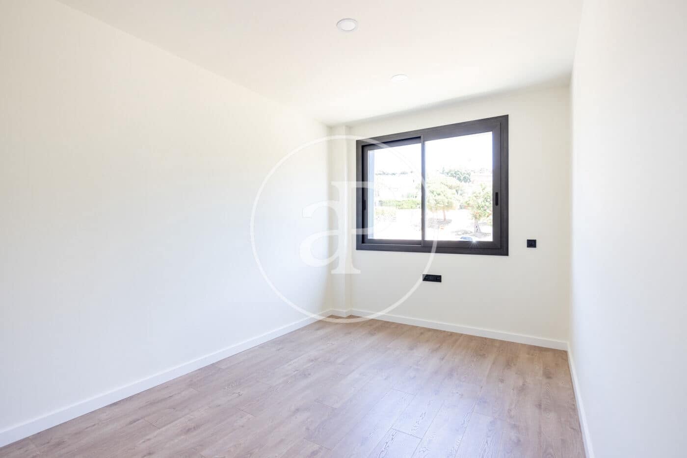 4 sovrum Villa till salu i Teia med pool - 1 100 000 € (Ref: 9103112)