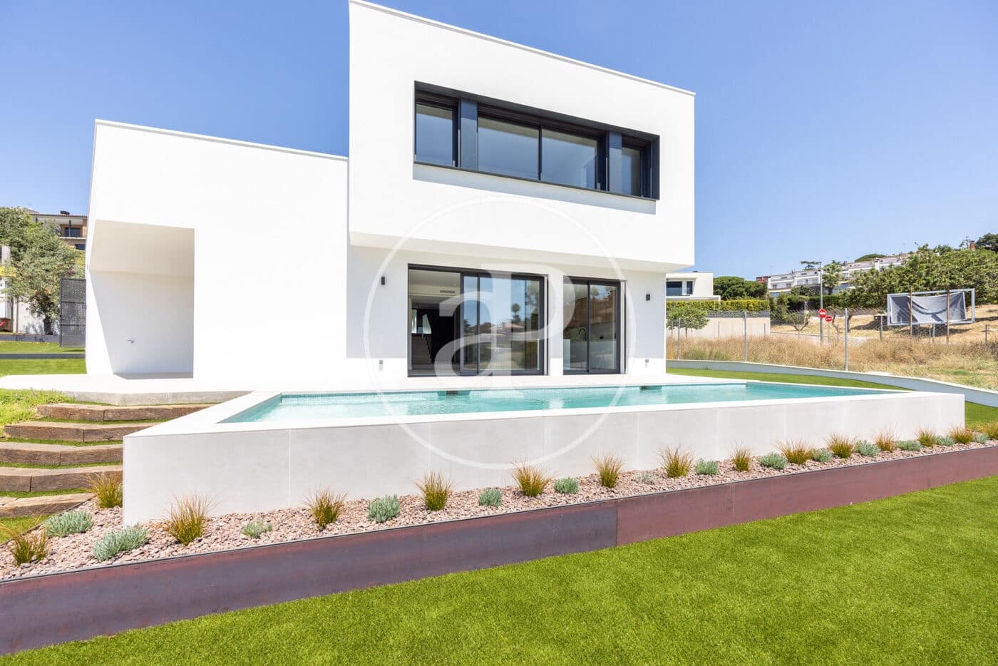 4 sovrum Villa till salu i Teia med pool - 1 100 000 € (Ref: 9103112)