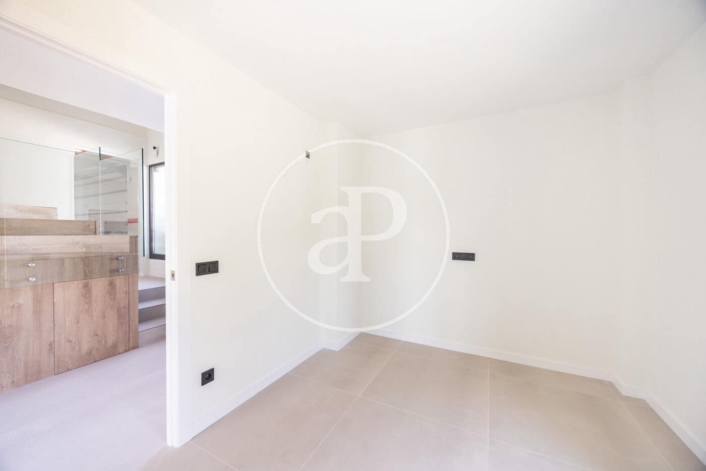 4 sovrum Villa till salu i Teia med pool - 1 100 000 € (Ref: 9103112)