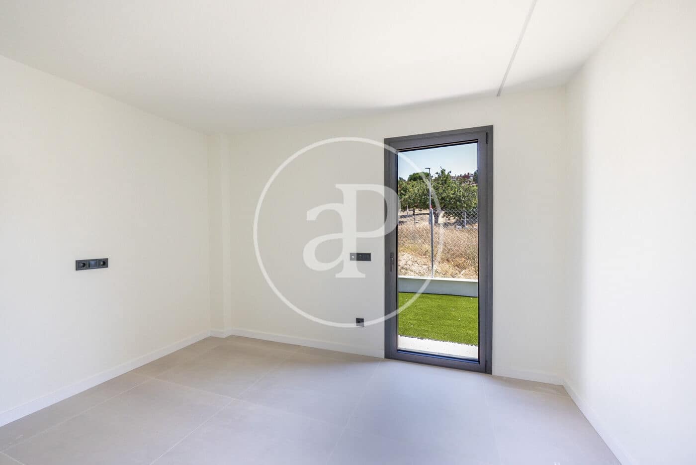 4 sovrum Villa till salu i Teia med pool - 1 100 000 € (Ref: 9103112)