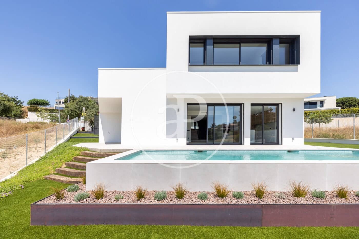 4 sovrum Villa till salu i Teia med pool - 1 100 000 € (Ref: 9103112)