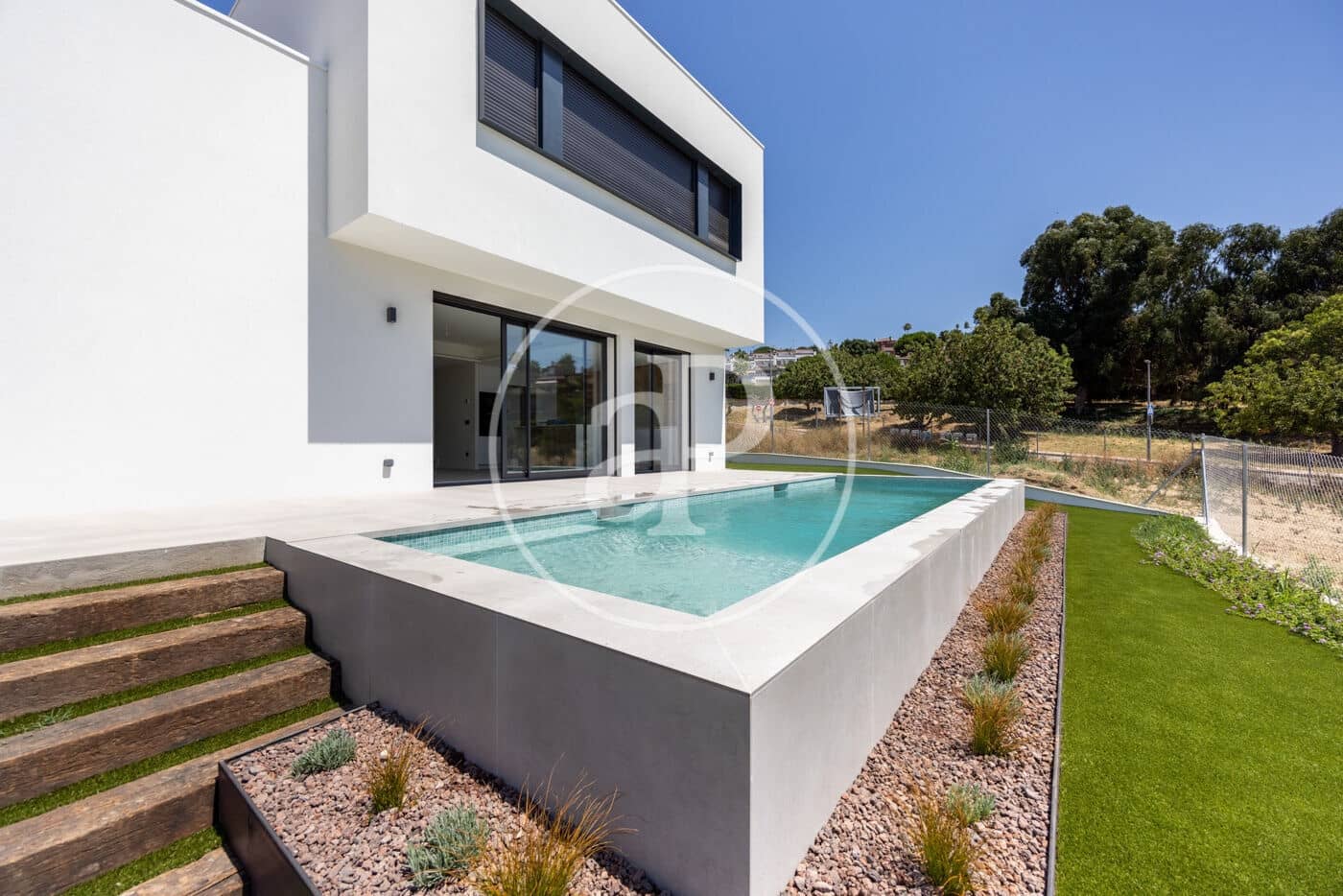 4 sovrum Villa till salu i Teia med pool - 1 100 000 € (Ref: 9103112)