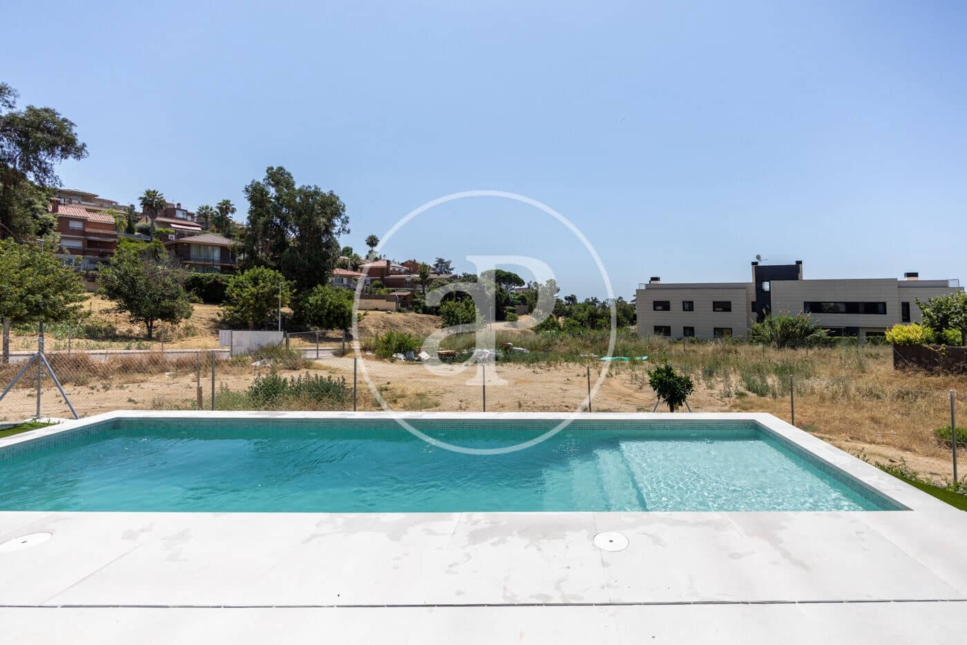 4 sovrum Villa till salu i Teia med pool - 1 100 000 € (Ref: 9103112)