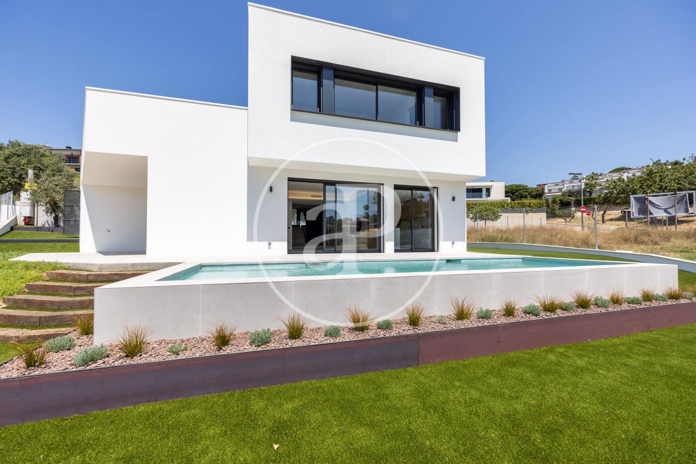 4 sovrum Villa till salu i Teia med pool - 1 100 000 € (Ref: 9103112)