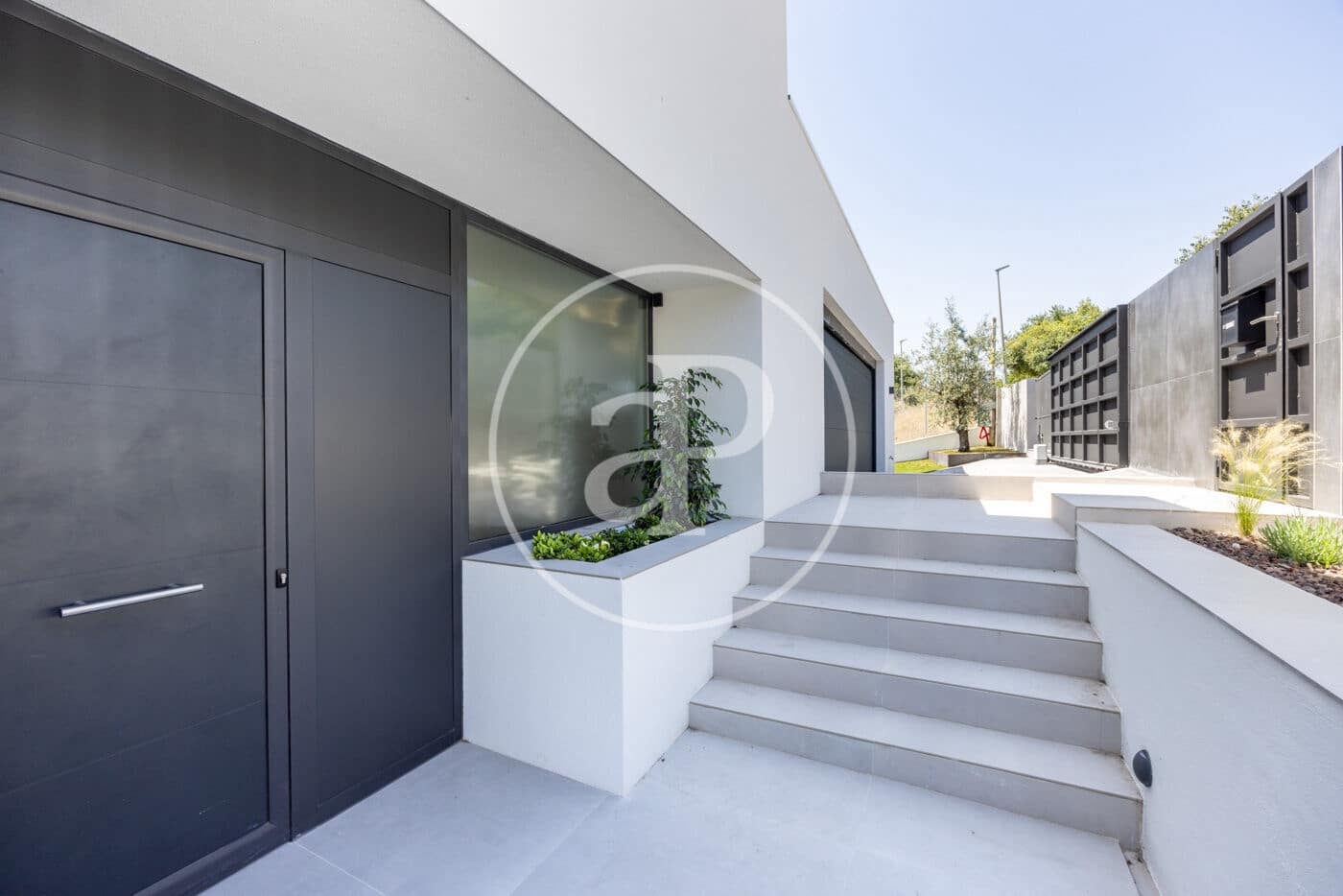 4 sovrum Villa till salu i Teia med pool - 1 100 000 € (Ref: 9103112)