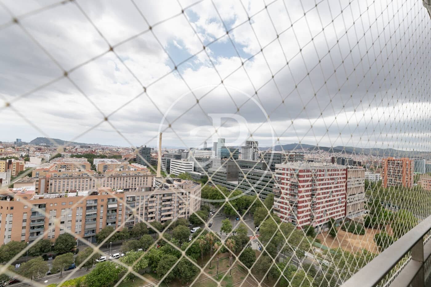 3 soverom Leilighet til salgs i Barcelona by med svømmebasseng - € 885 000 (Ref: 9104842)