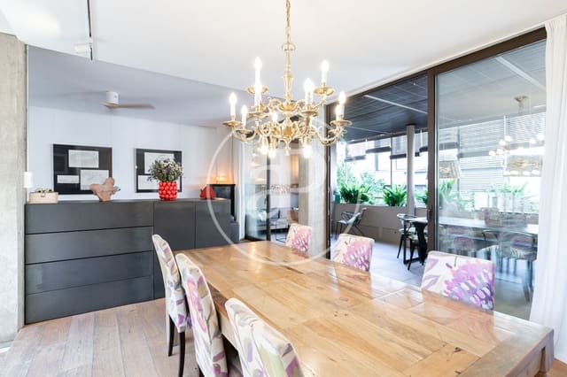 4 soverom Villa til salgs i La Vila de Gràcia, Barcelona by med svømmebasseng - € 2 850 000 (Ref: 9104847)