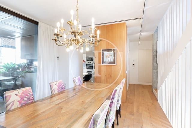 4 soverom Villa til salgs i La Vila de Gràcia, Barcelona by med svømmebasseng - € 2 850 000 (Ref: 9104847)