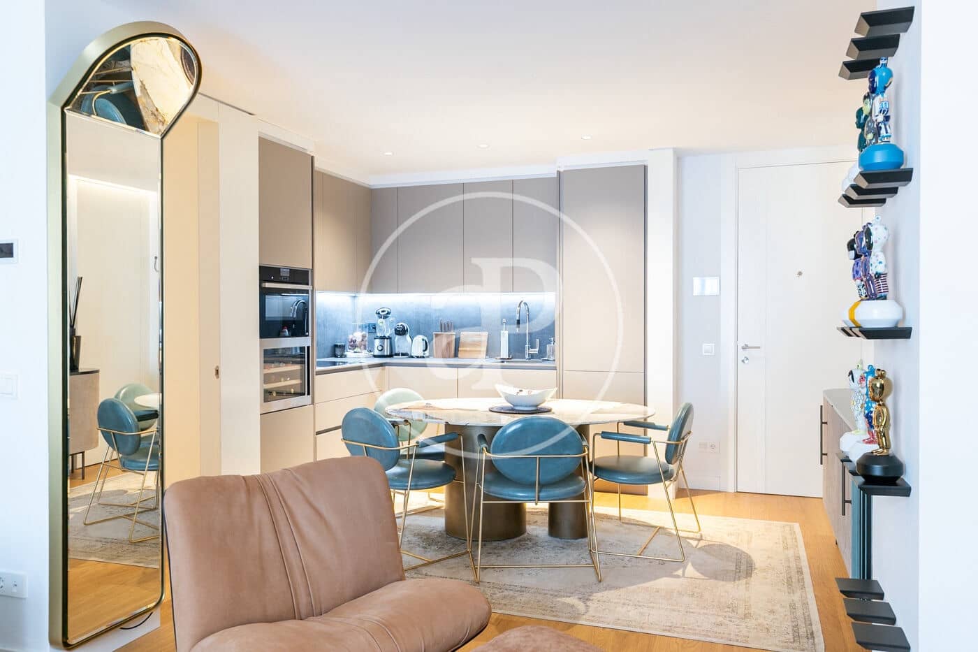 1 soverom Leilighet til salgs i Barcelona by med svømmebasseng - € 1 300 000 (Ref: 9106701)